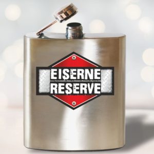 Edelstahl-Flachmann Eiserne Reserve Männersache für harte Kerle als Geschenk für Männer offen Männertag Herrentag Vatertag AV Andrea Verlag andrea-verlag.de - Testemonial