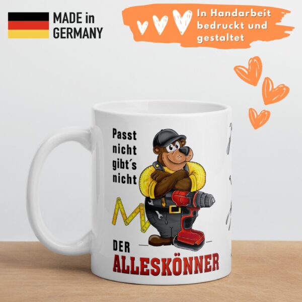 Geschenk Tasse Kaffeetasse mit Spruch - Der Alleskönner, passt nicht gibts nicht - für Handwerker Heimwerker Bauarbeiter - Qalität made in Germany 2