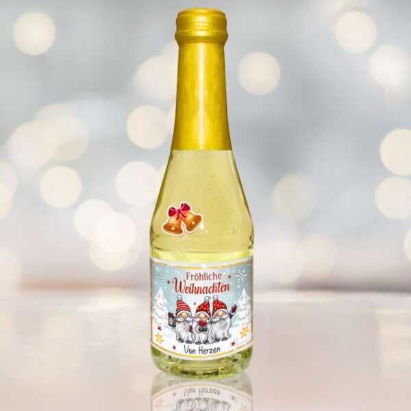 Hochwertiges Geschenkset zu Weihnachten Piccolo Beerenperlwein Frohe - Fröhliche Weihnachten mit Kerze Von Herzen - Frohes Fest Secco Sekt und Stumpenkerze Weihnachtskerze mit Weihnachtsmann Motiv - Piccolo