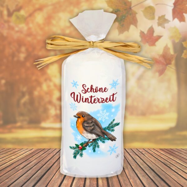 Motivkerze Tiere Stumpenkerze – Schöne Winterzeit, Rotkehlchen - Kerze in Geschenkverpackung mit Schleife moderne Motive Herbstmotiv Wintermotiv auf Tattoofolie Schiebefolie - einzeln