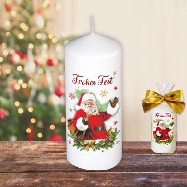 Weihnachtskerze Stumpenkerze – FrohEs Fest - Kerze in Geschenkverpackung mit Schleife zu Weihnachten moderne Motive auf Tattoofolie Schiebefolie